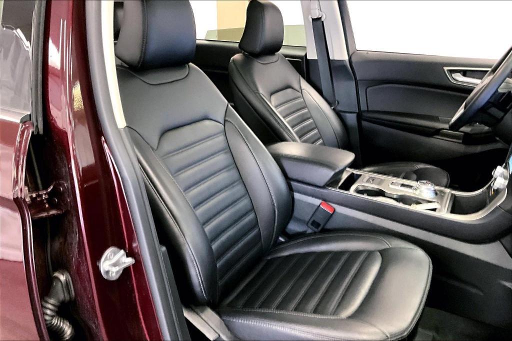 used 2023 Ford Edge car, priced at $28,000