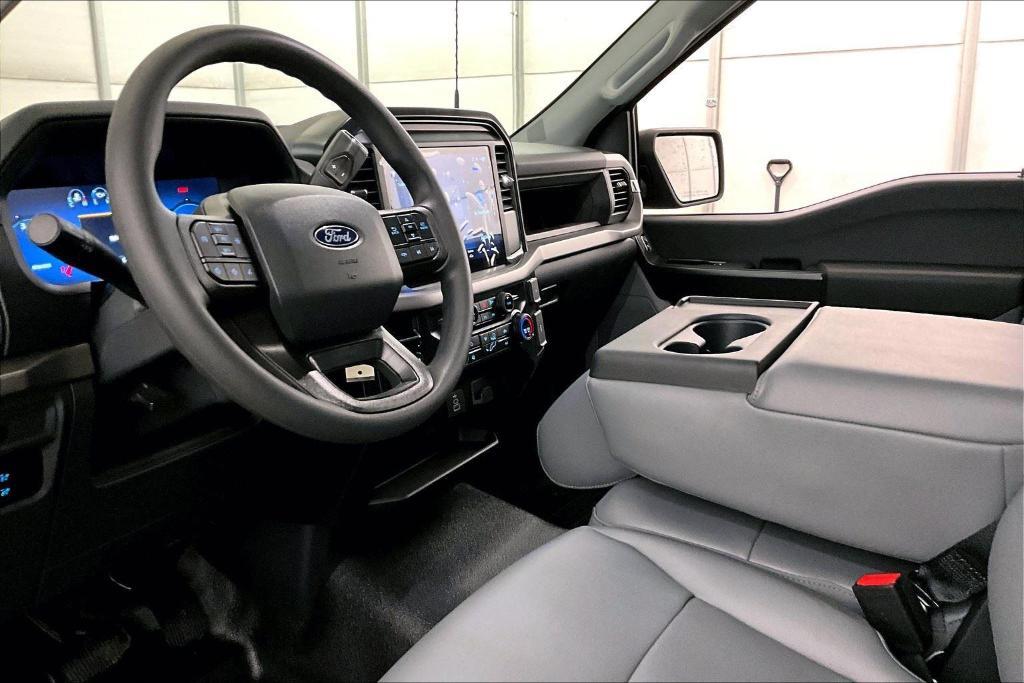 new 2025 Ford F-150 car, priced at $41,026