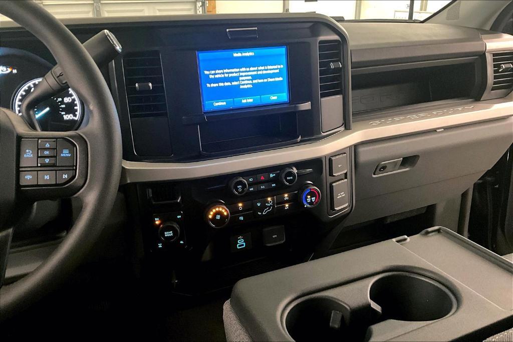 new 2025 Ford F-350 car, priced at $53,851