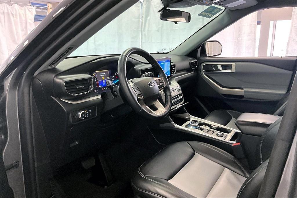 used 2022 Ford Explorer car, priced at $31,000