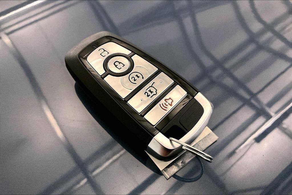 new 2025 Ford Explorer car, priced at $50,157