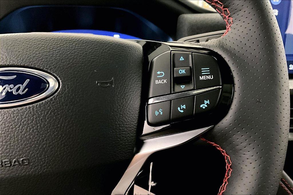 new 2025 Ford Explorer car, priced at $50,157