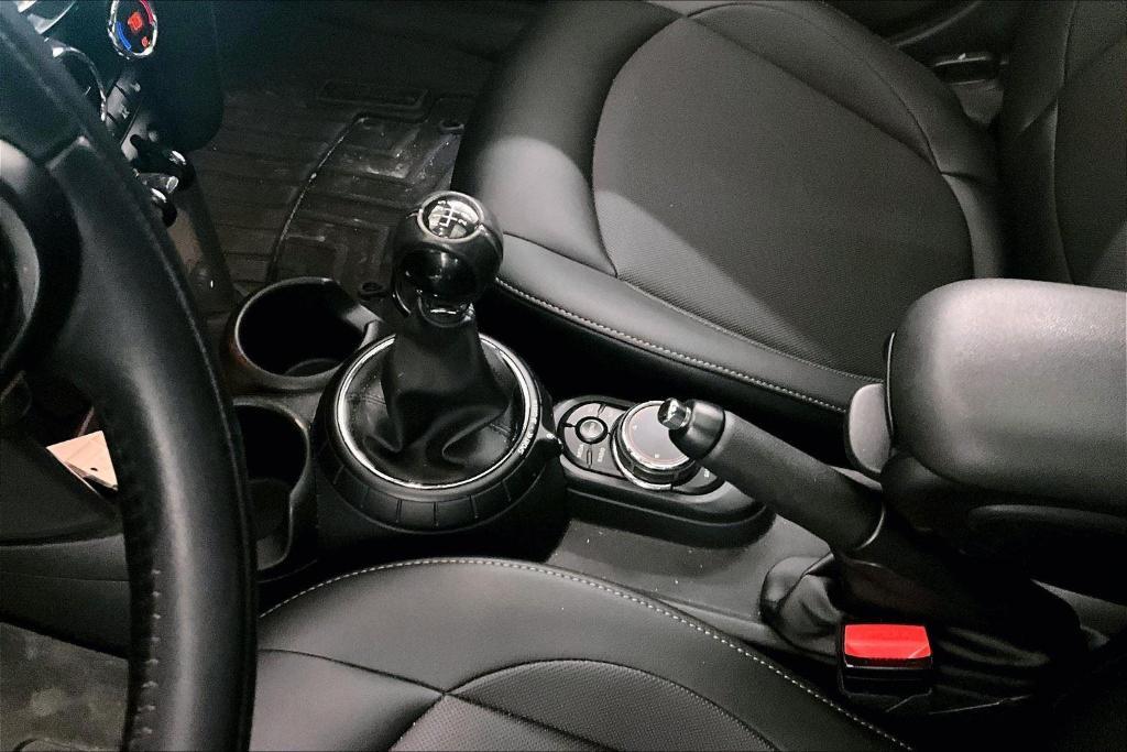 used 2016 MINI Hardtop car, priced at $9,500