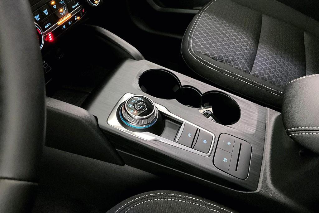 new 2025 Ford Escape car, priced at $29,000