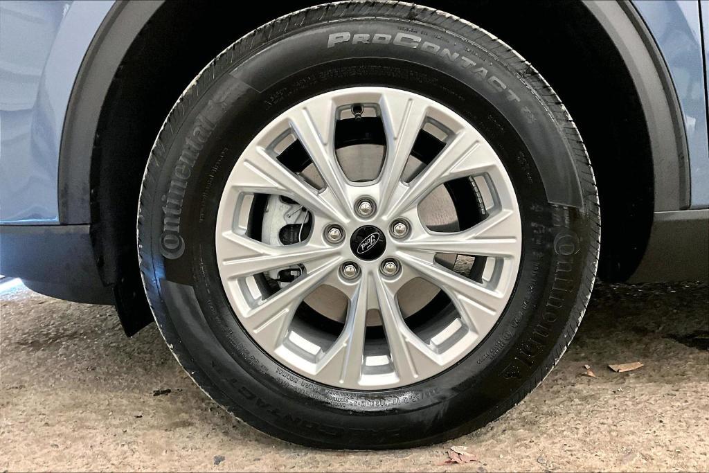 new 2025 Ford Escape car, priced at $29,000