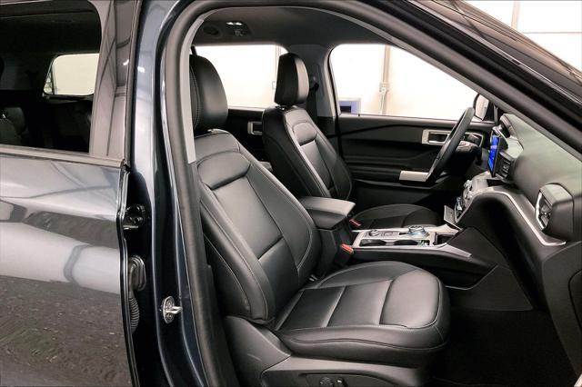 new 2024 Ford Explorer car, priced at $43,556