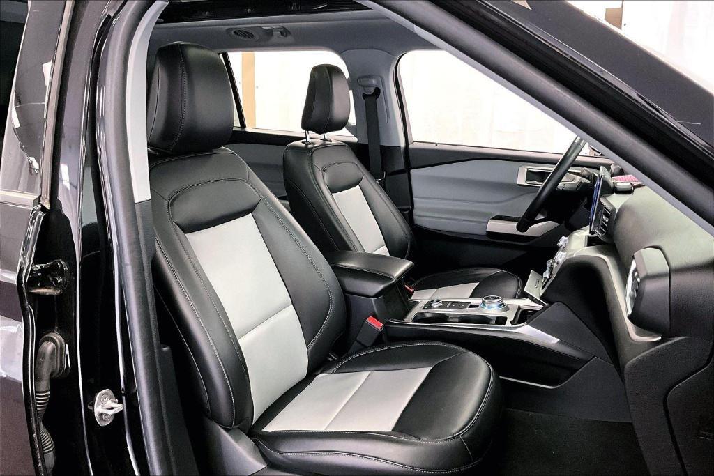 used 2022 Ford Explorer car, priced at $30,000