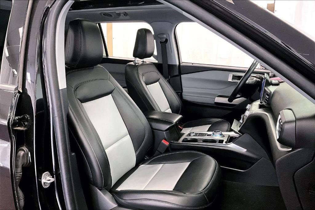 used 2022 Ford Explorer car, priced at $31,500