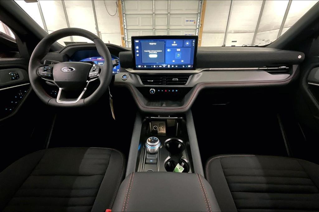 new 2025 Ford Explorer car, priced at $50,157