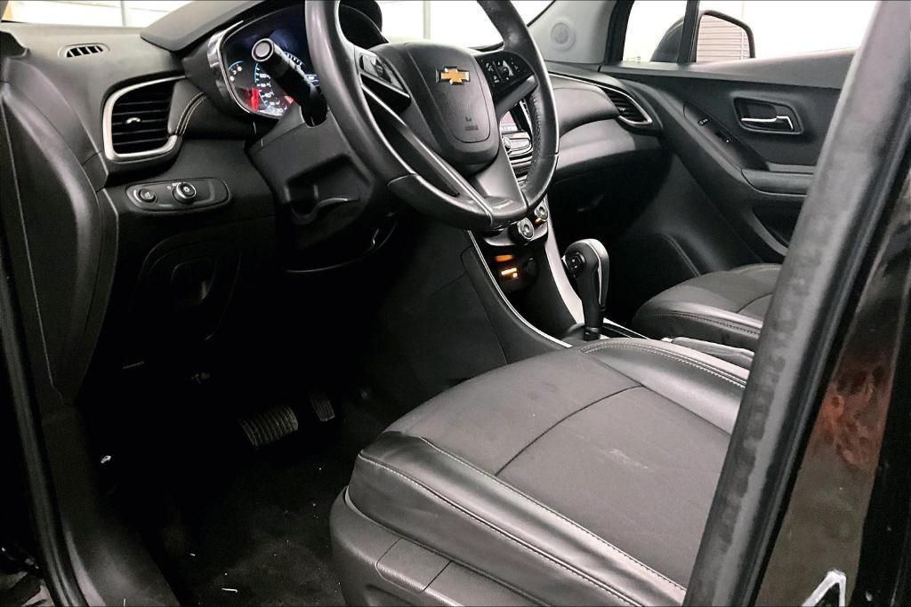 used 2022 Chevrolet Trax car, priced at $15,777