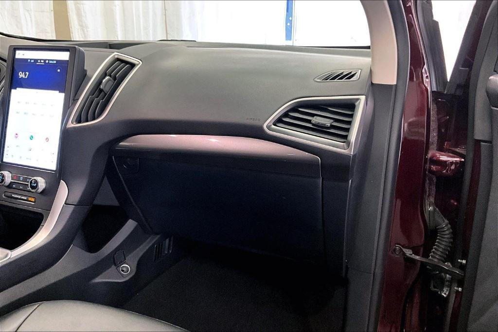 used 2023 Ford Edge car, priced at $27,000