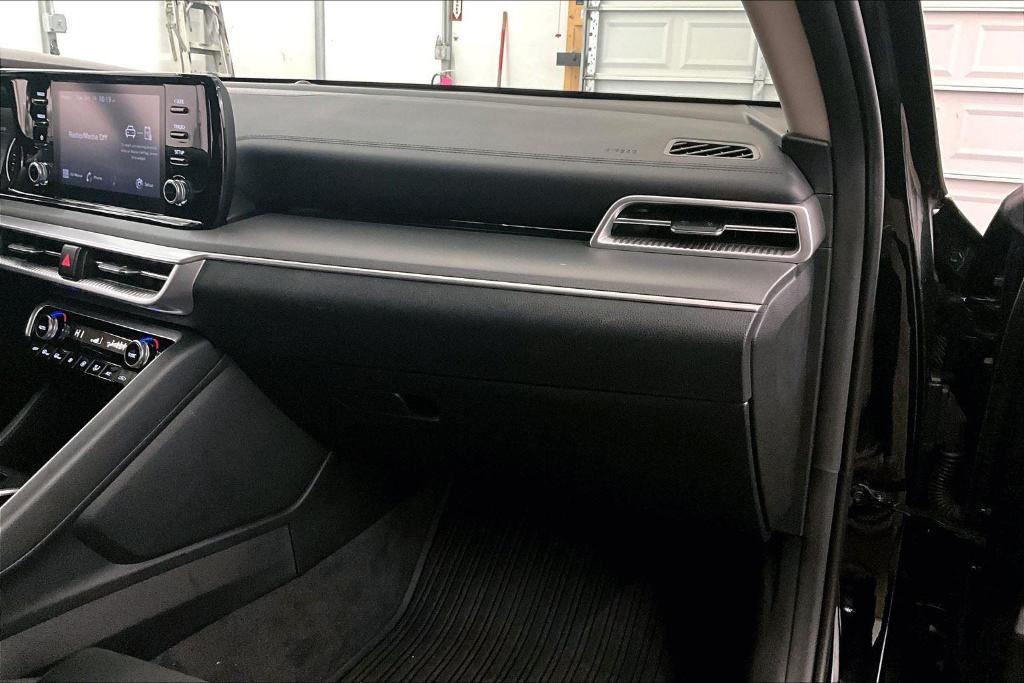 used 2022 Kia K5 car, priced at $20,000