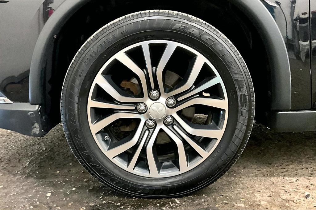 used 2017 Mitsubishi Outlander car, priced at $8,677
