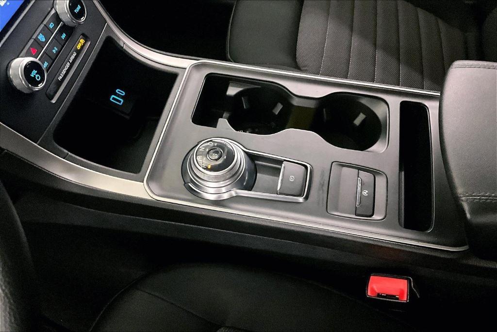 used 2021 Ford Edge car, priced at $20,000