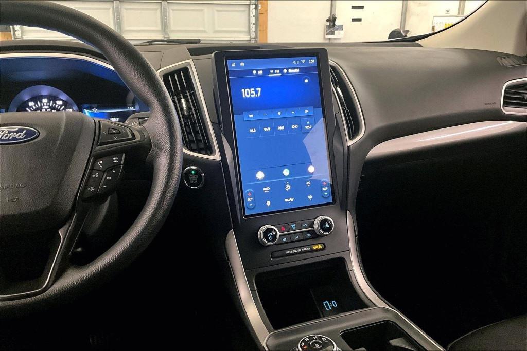 used 2021 Ford Edge car, priced at $20,000