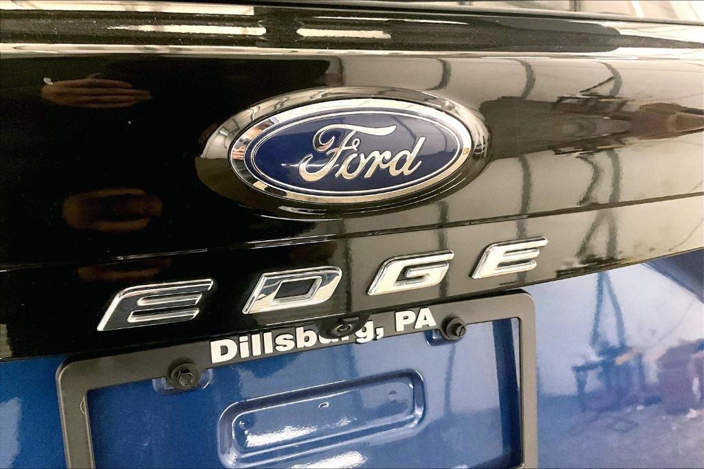 used 2021 Ford Edge car, priced at $20,000