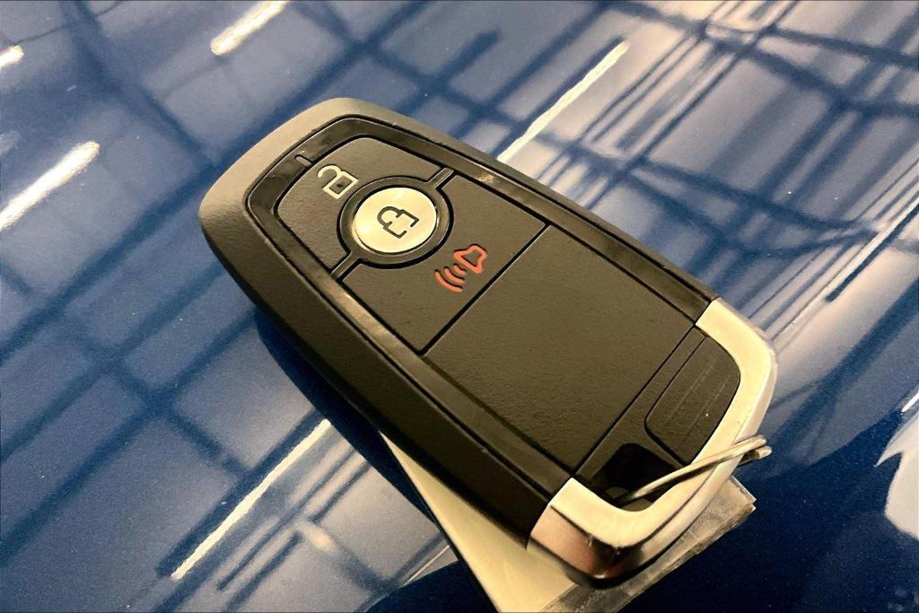 used 2021 Ford Edge car, priced at $20,000