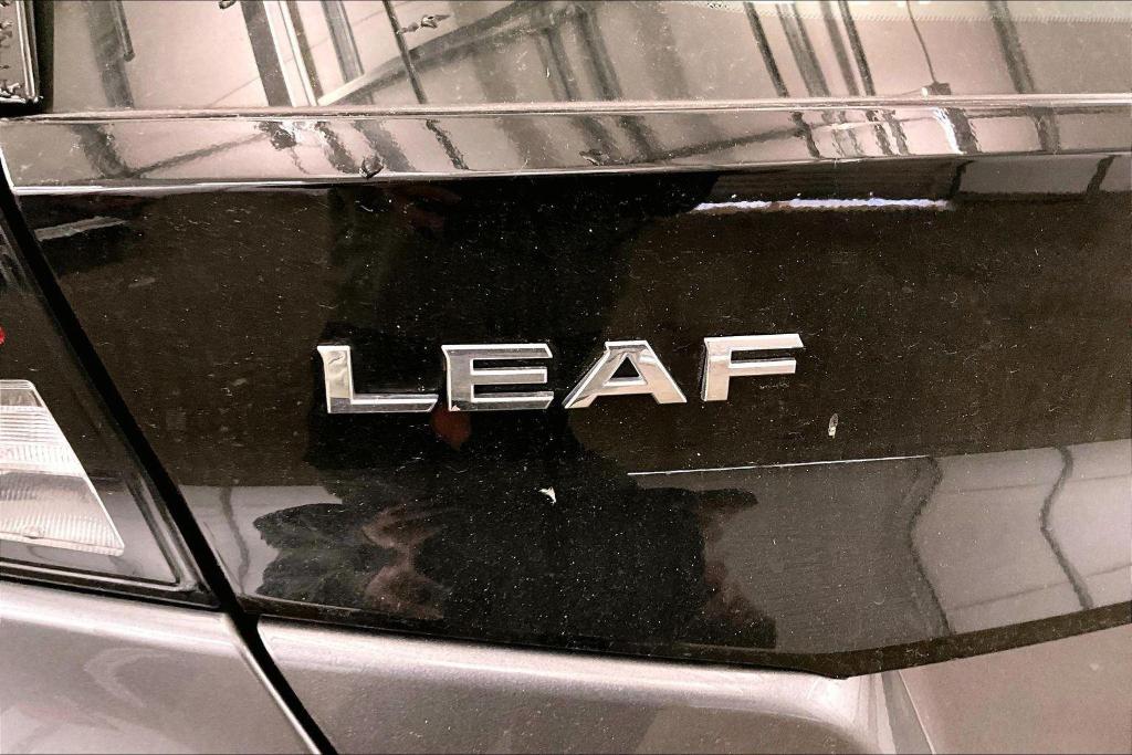 used 2022 Nissan Leaf car, priced at $13,500