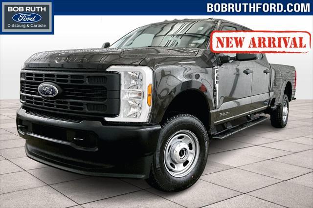 new 2024 Ford F-350 car, priced at $62,000