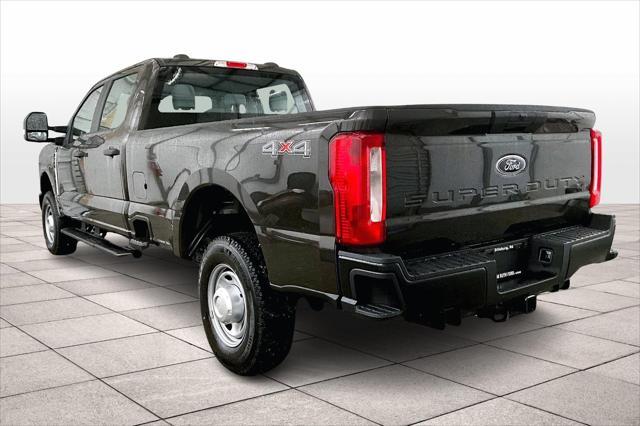 new 2024 Ford F-350 car, priced at $62,000