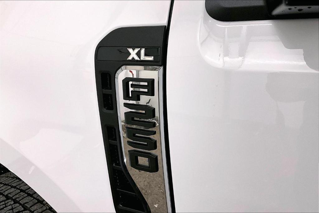 new 2025 Ford F-250 car, priced at $49,500