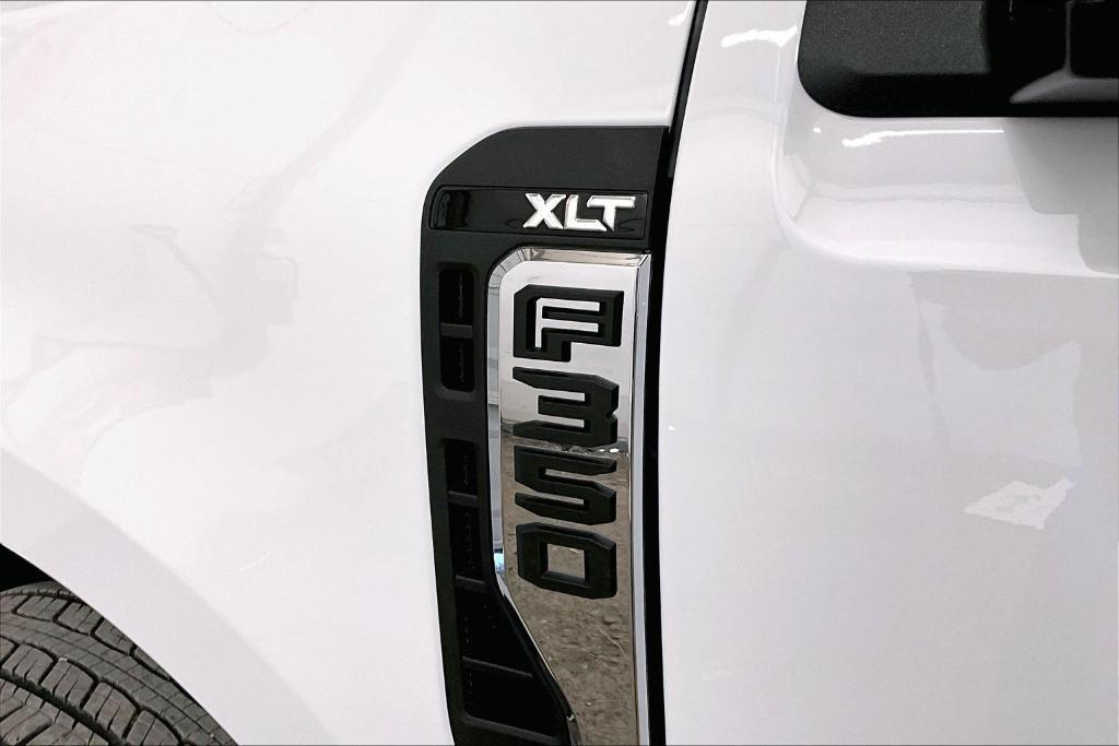 new 2025 Ford F-350 car, priced at $58,500