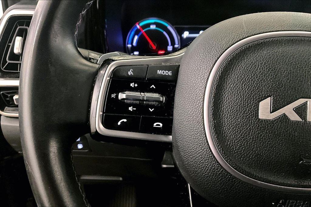 used 2022 Kia Sorento Plug-In Hybrid car, priced at $28,250