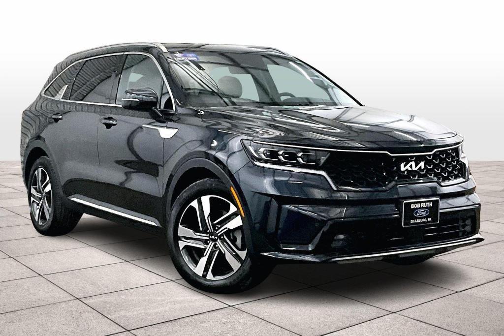 used 2022 Kia Sorento Plug-In Hybrid car, priced at $28,250
