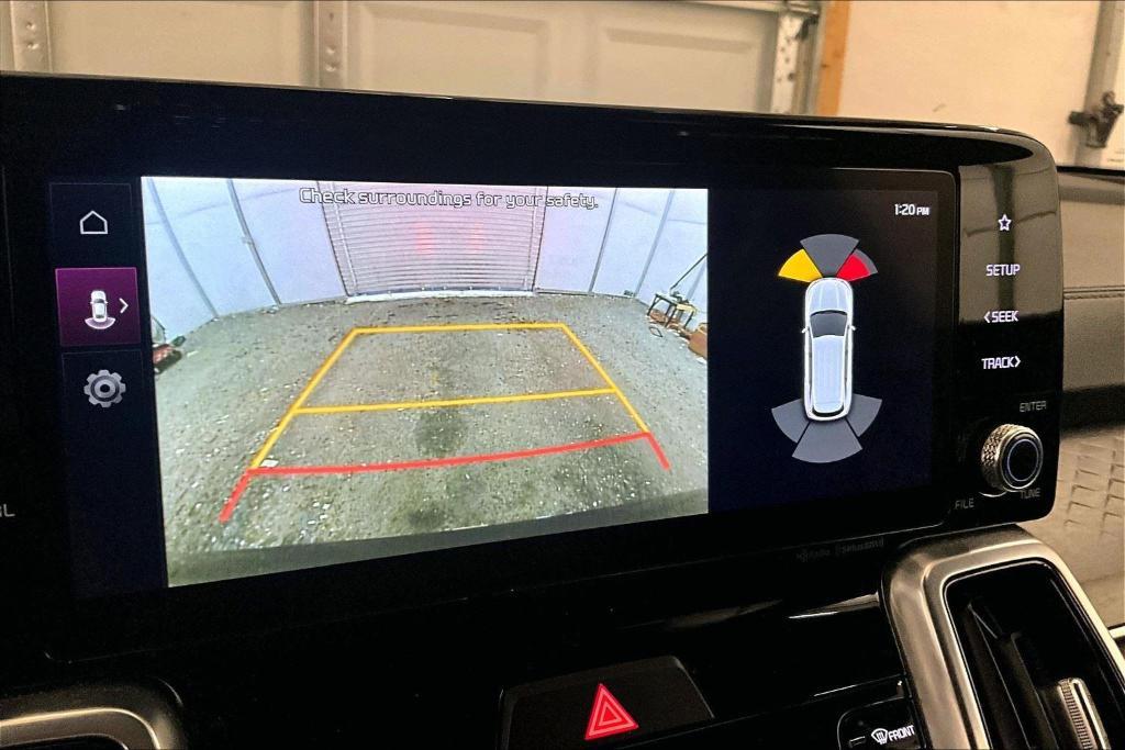 used 2022 Kia Sorento Plug-In Hybrid car, priced at $28,250