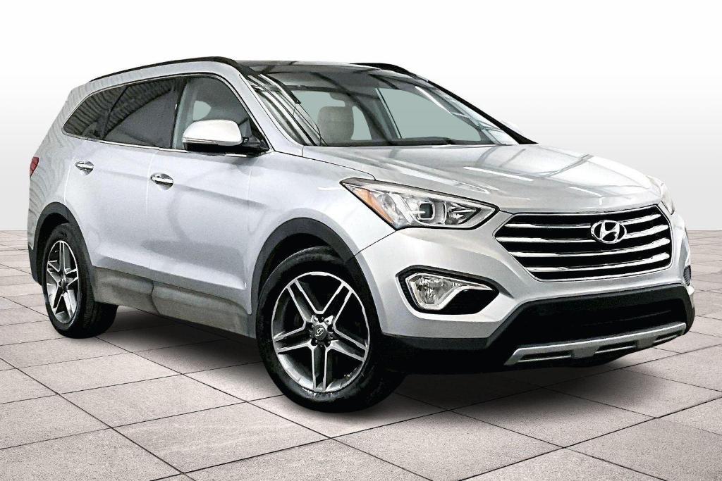 used 2016 Hyundai Santa Fe car, priced at $11,277