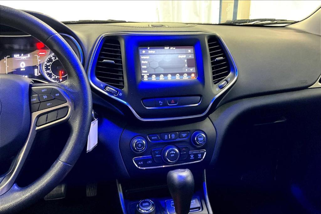 used 2019 Jeep Cherokee car, priced at $16,000