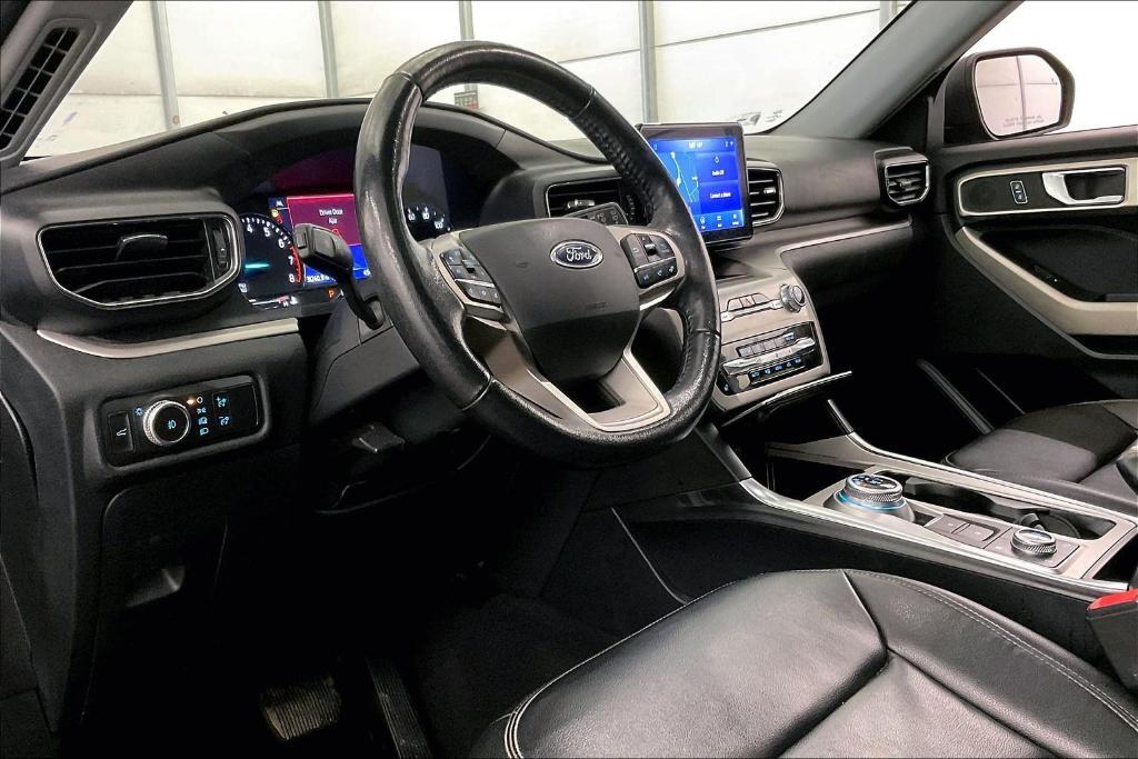 used 2020 Ford Explorer car, priced at $28,000