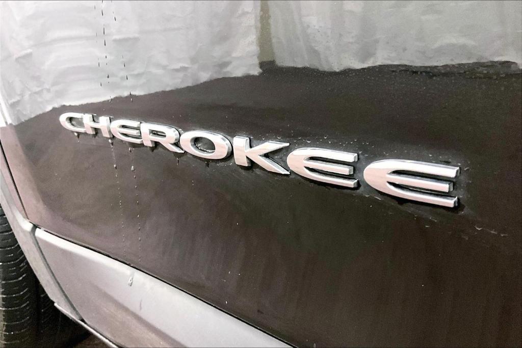 used 2022 Jeep Cherokee car, priced at $24,000