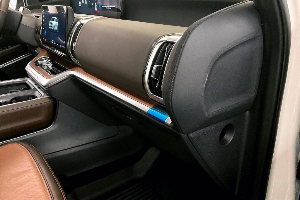 new 2025 Ford Expedition car, priced at $87,000