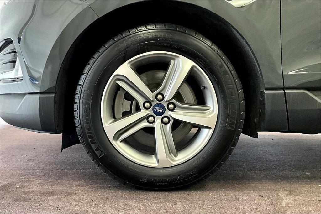 used 2022 Ford Edge car, priced at $27,000