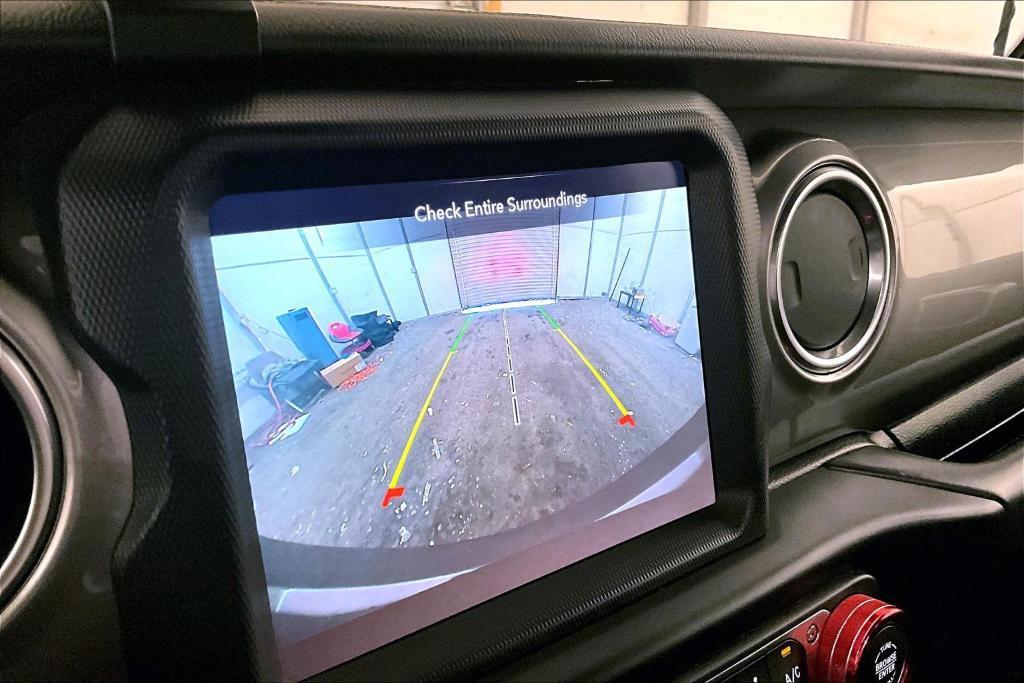 used 2020 Jeep Wrangler Unlimited car, priced at $27,500