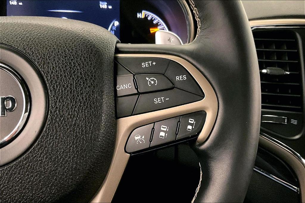 used 2016 Jeep Grand Cherokee car