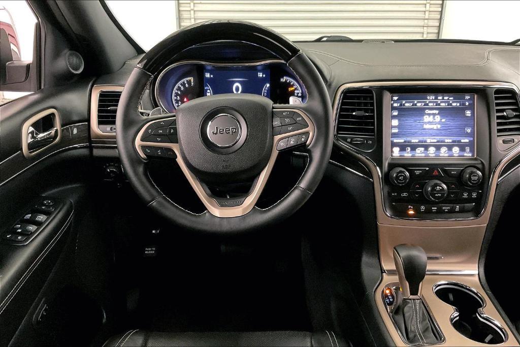 used 2016 Jeep Grand Cherokee car