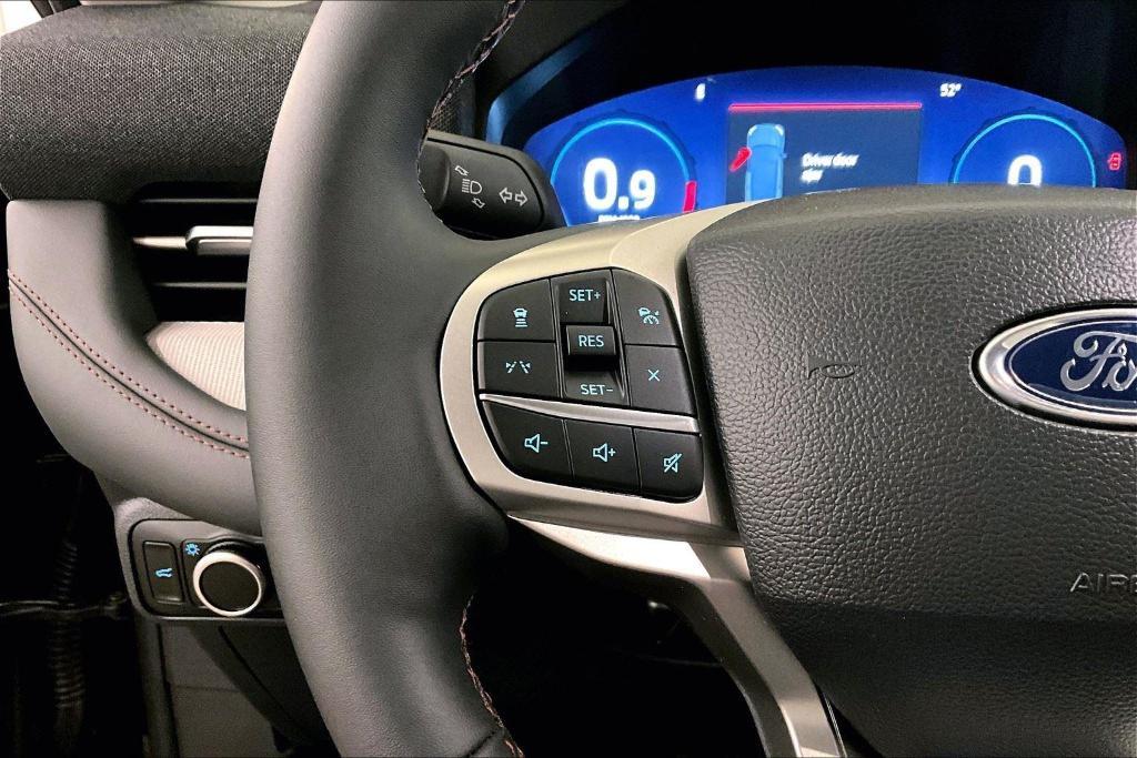 new 2025 Ford Explorer car, priced at $41,199