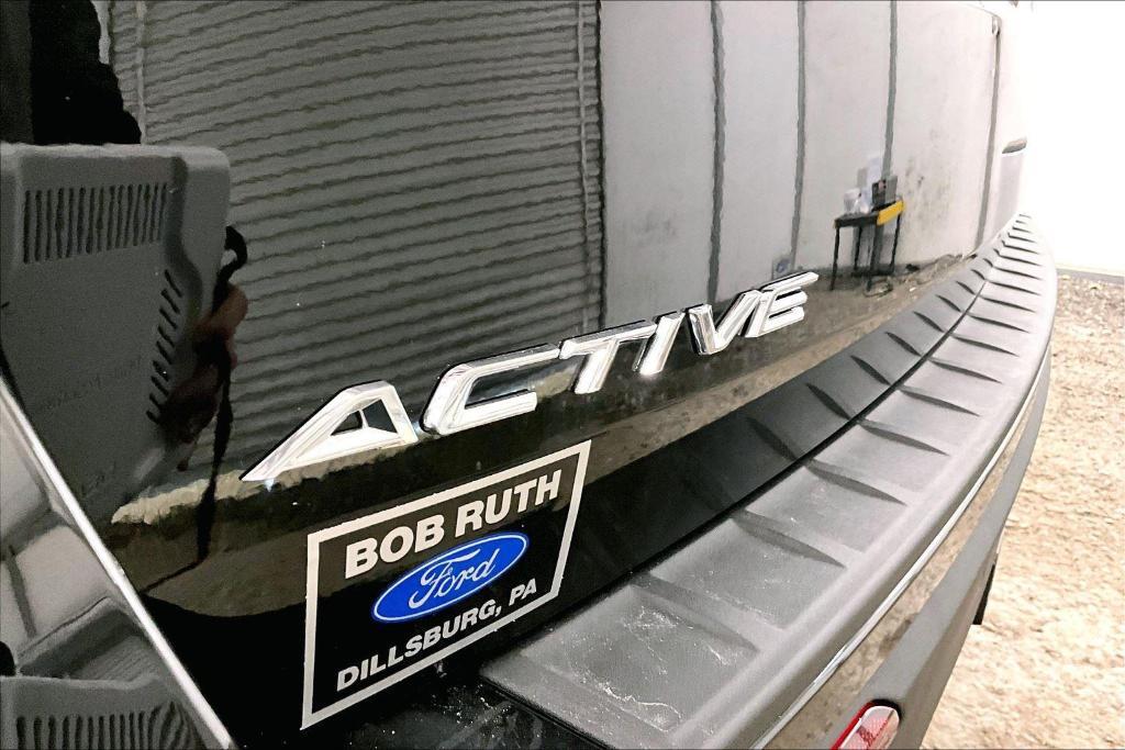 new 2025 Ford Explorer car, priced at $41,199