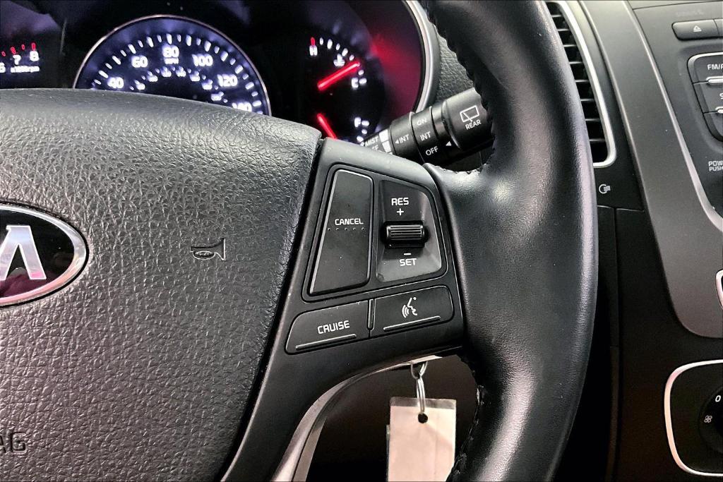 used 2015 Kia Sorento car, priced at $12,750