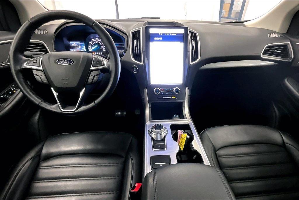 used 2023 Ford Edge car, priced at $28,000