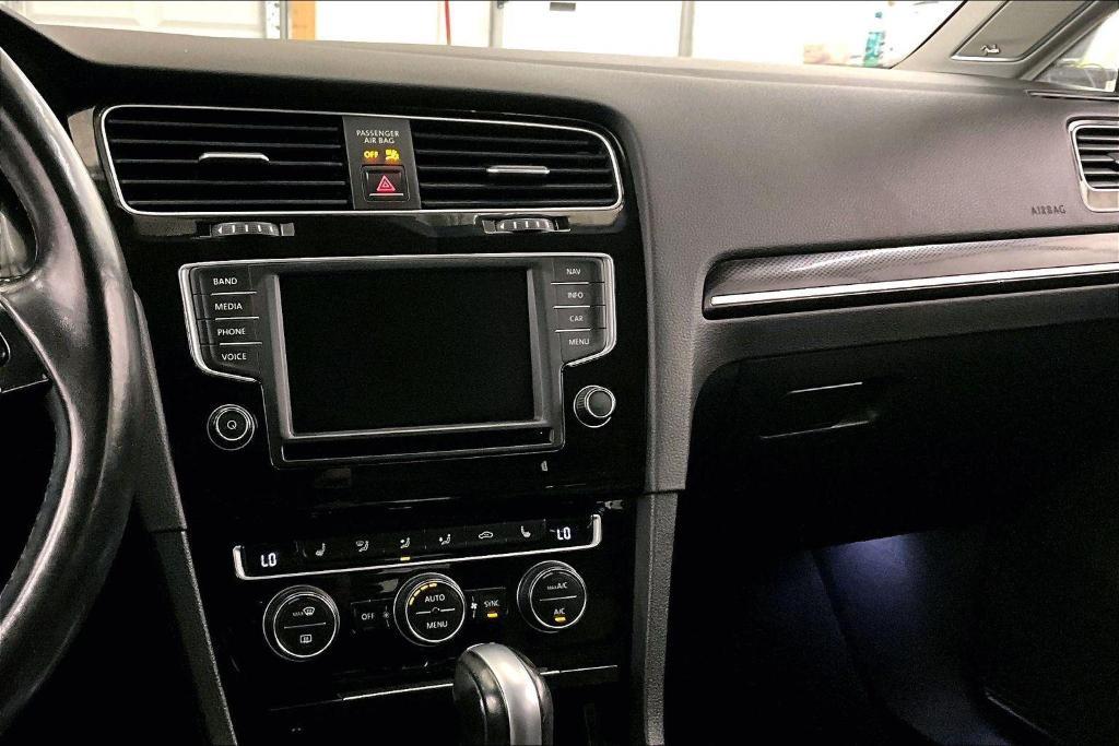 used 2017 Volkswagen Golf SportWagen car, priced at $13,777