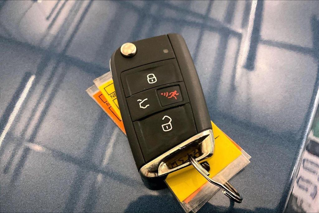 used 2017 Volkswagen Golf SportWagen car, priced at $13,777