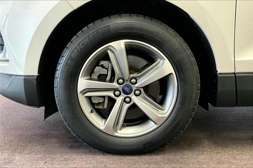 used 2021 Ford Edge car, priced at $25,500