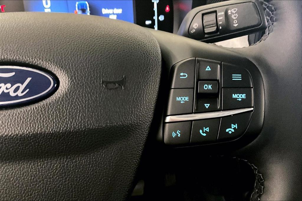 new 2025 Ford Maverick car, priced at $33,243