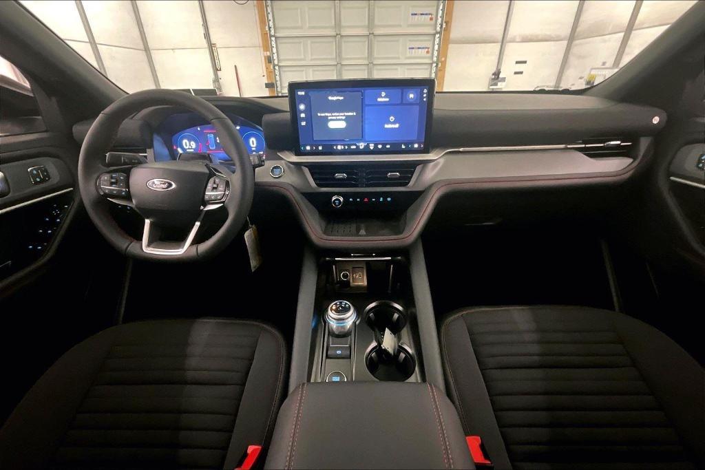 new 2025 Ford Explorer car, priced at $50,627