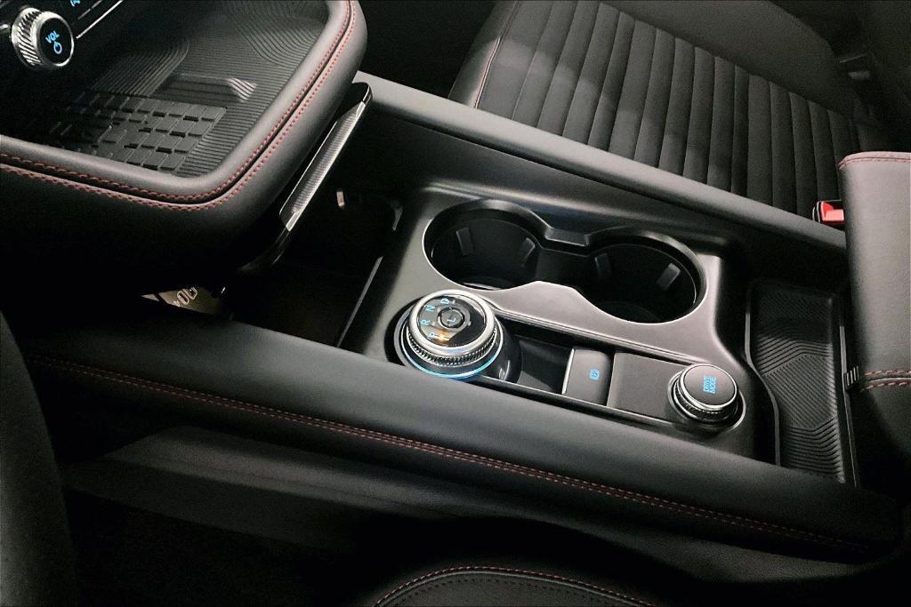 new 2025 Ford Explorer car, priced at $50,627
