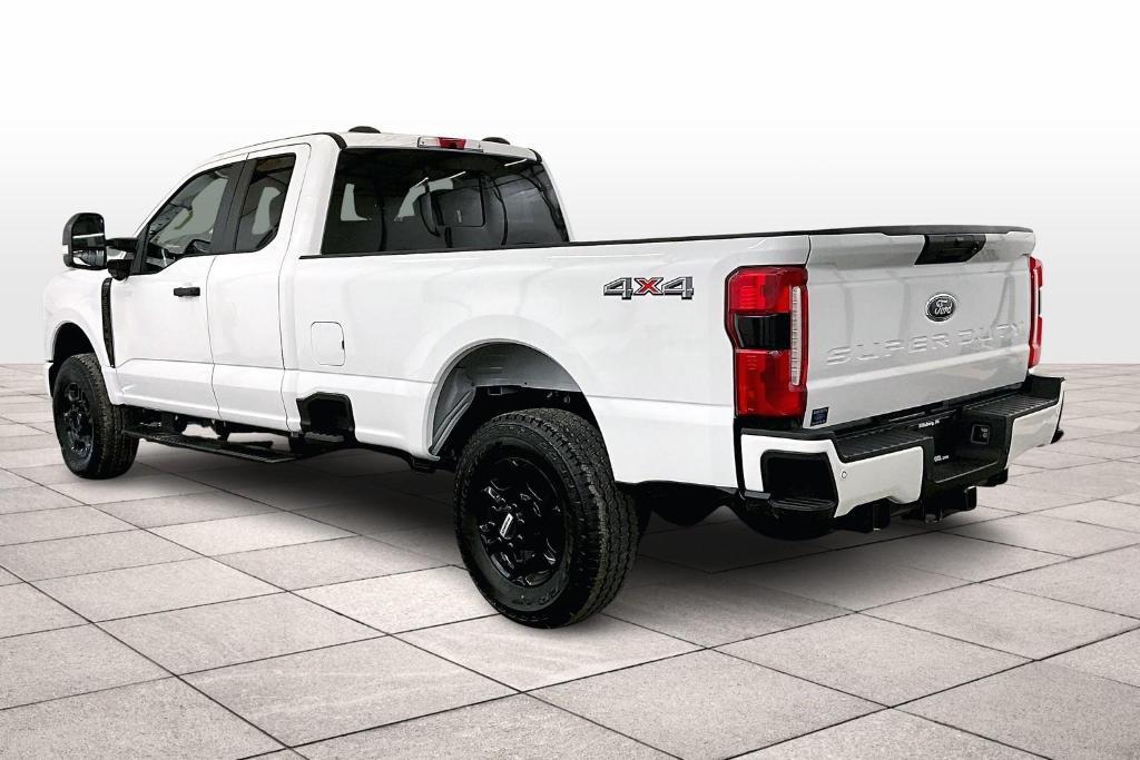 new 2025 Ford F-350 car, priced at $60,000