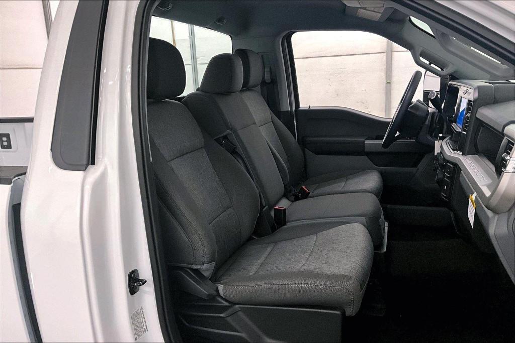 new 2025 Ford F-350 car, priced at $51,000